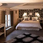 Nocleg ze śniadaniem La Tillaie Et Sauna 4*
