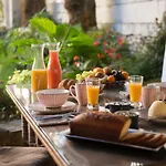 La Tillaie Et Sauna 4*