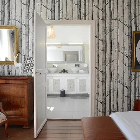 La Tillaie Et Sauna Bed & Breakfast 4*