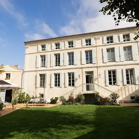 Frühstückspension La Tillaie Et Sauna 4*