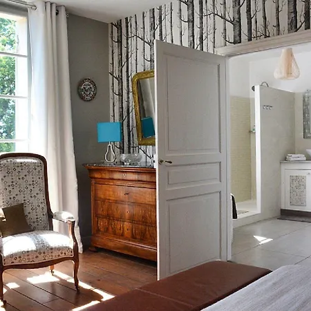 La Tillaie Et Sauna Bed & Breakfast 4*