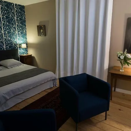 Frühstückspension La Tillaie Et Sauna