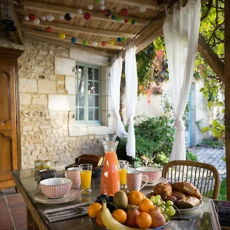 La Tillaie Et Sauna Bed & Breakfast 4*