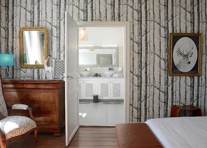 La Tillaie Et Sauna Bed & Breakfast 4*