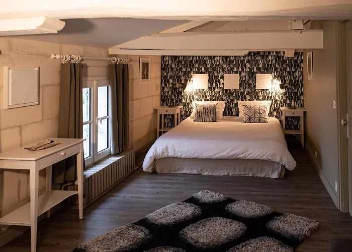 Bed & Breakfast La Tillaie Et Sauna 4*