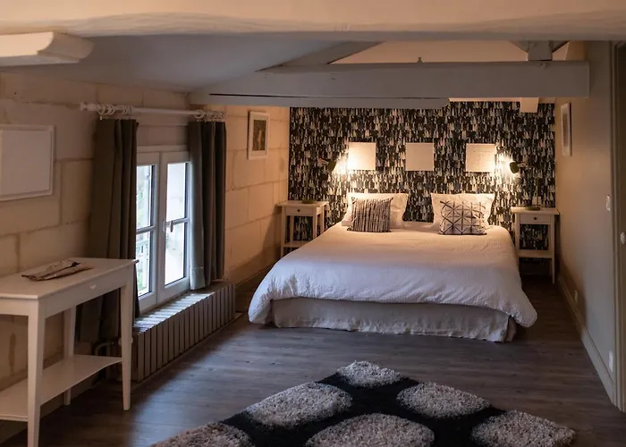 La Tillaie Et Sauna Bed & Breakfast 4*