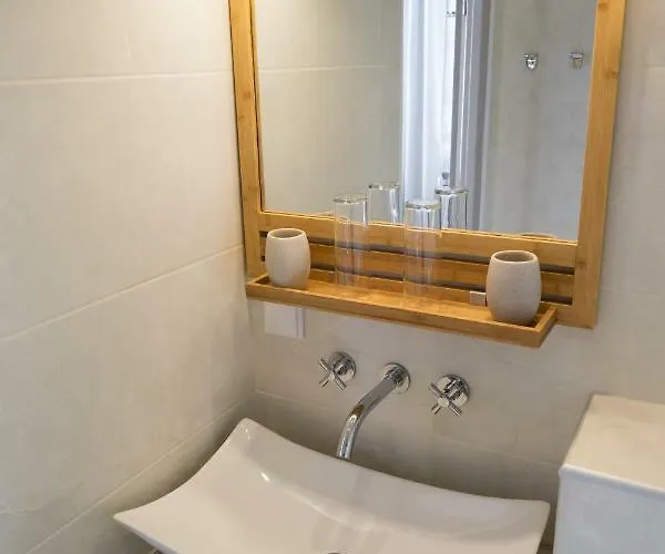 La Tillaie Et Sauna 4*